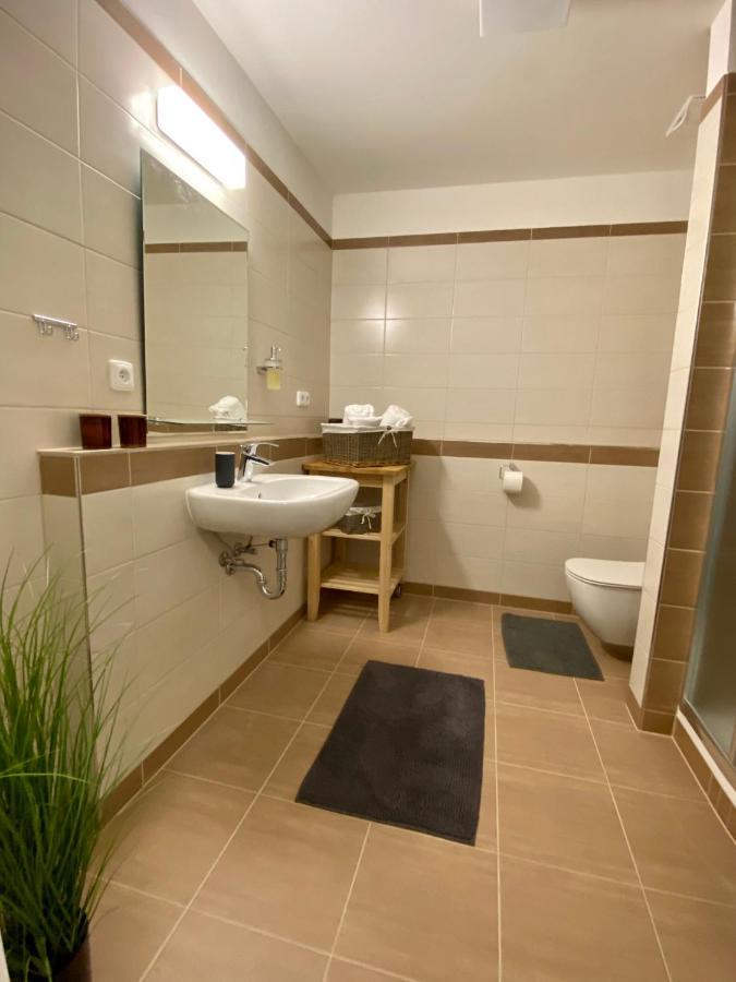 Apartmany Duo Тршебонь Екстер'єр фото