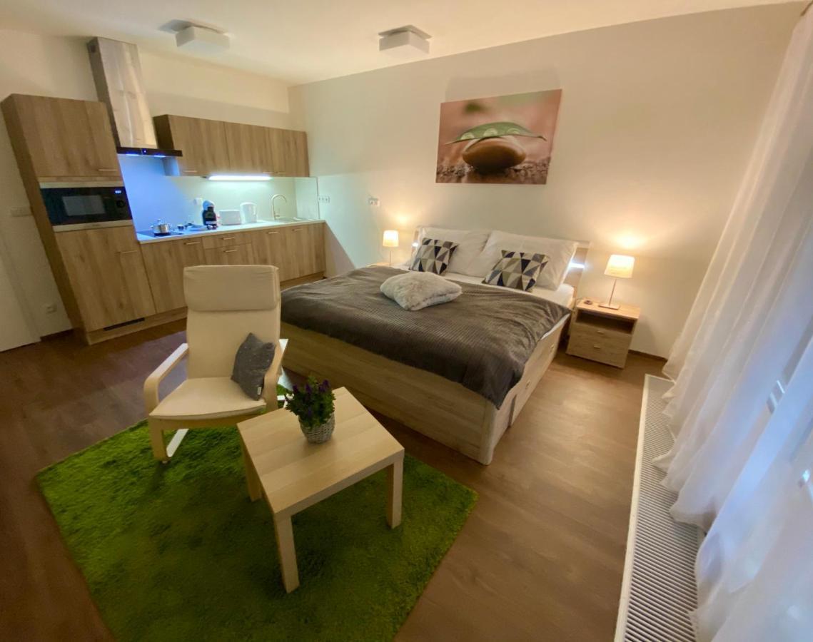 Apartmany Duo Тршебонь Екстер'єр фото